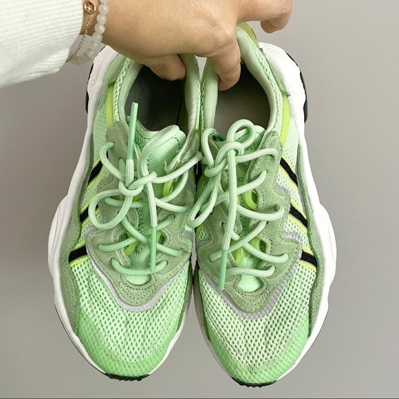 ADIDAS Ozweego J Glow Mint Neon Green Sneakers - 5.5/6US, hard to find! - Picture 3 of 9